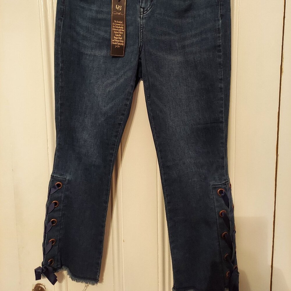 NWT DG2 by Diane Gilman Indigo Flare Leg Jeans w/ Ribbon Tie Accent at hem sz 12